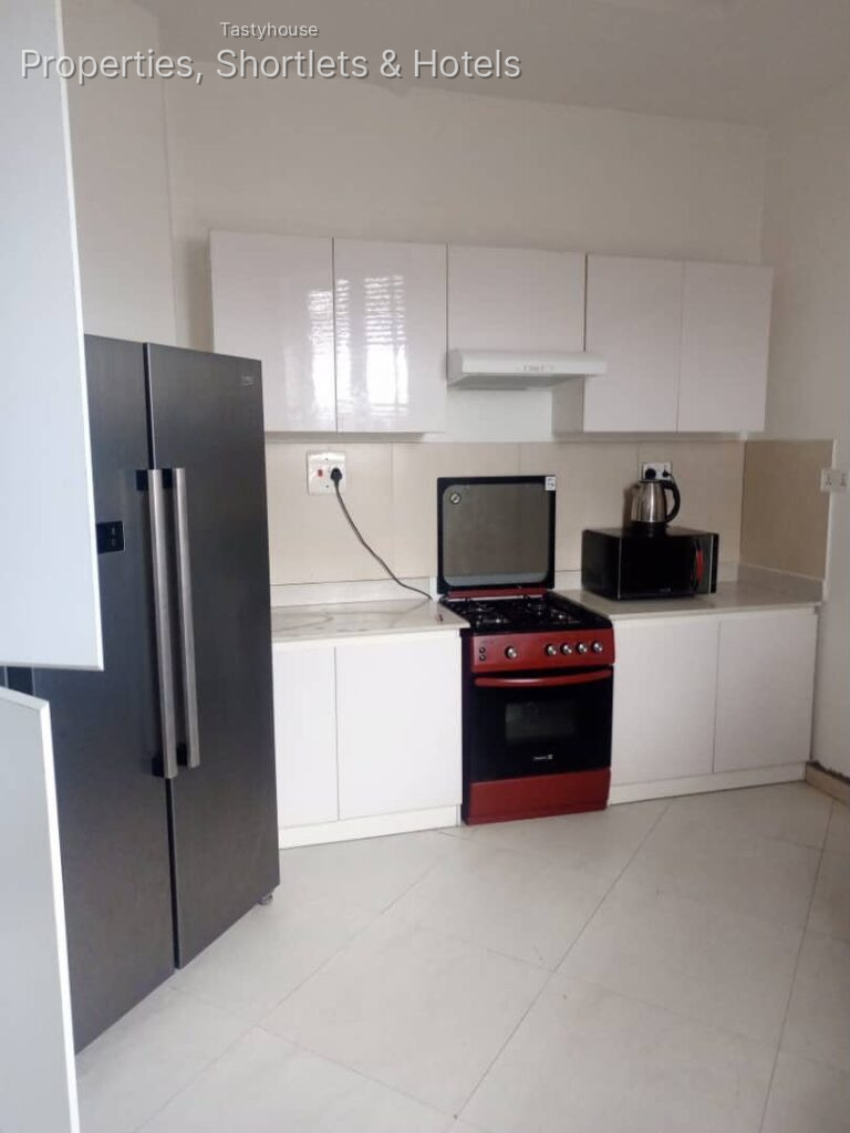Fully Furnished Serviced 3Bedrooms Apartment