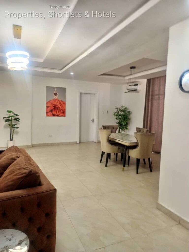 Fully Furnished Serviced 3Bedrooms Apartment
