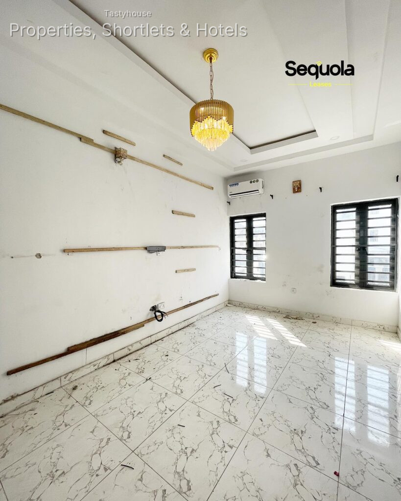 2 – Bedroom Apartment