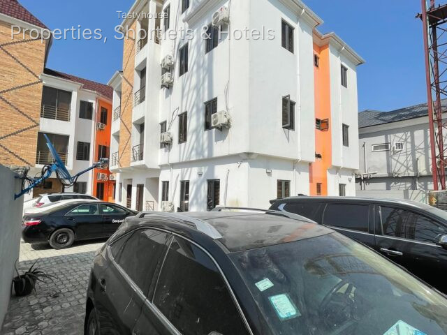 2 – Bedroom Apartment