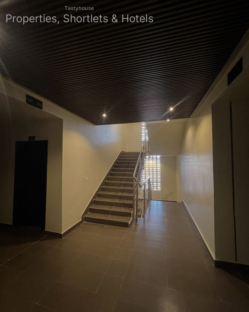 2 Bedroom Maisonette For Sales &Rent