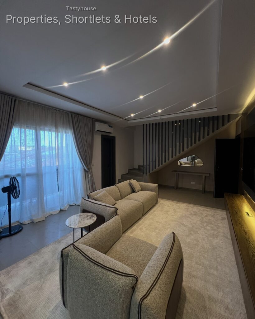 2 Bedroom Maisonette For Sales &Rent