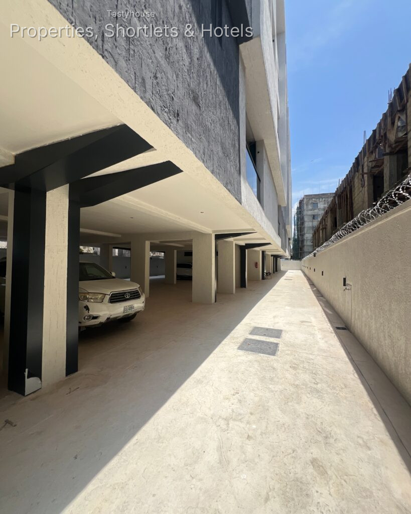 2 Bedroom Maisonette For Sales &Rent