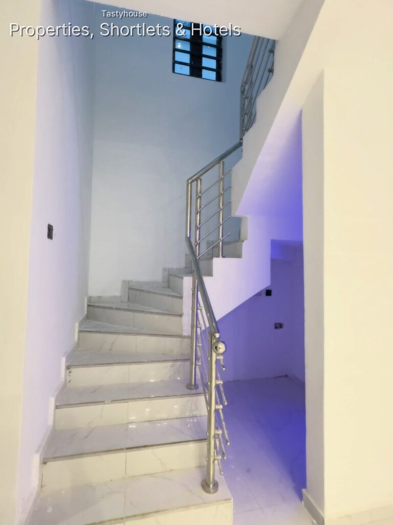 4 – BEDR0OM DUPLEX WT BỌ