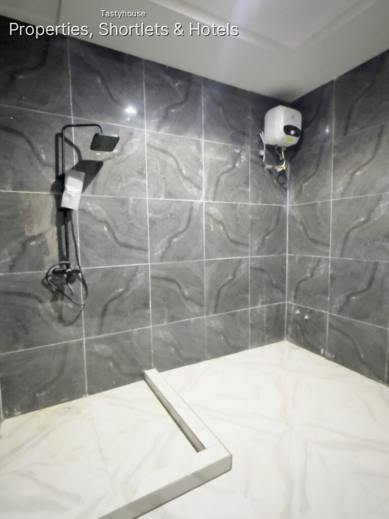 4 – BEDR0OM DUPLEX WT BỌ