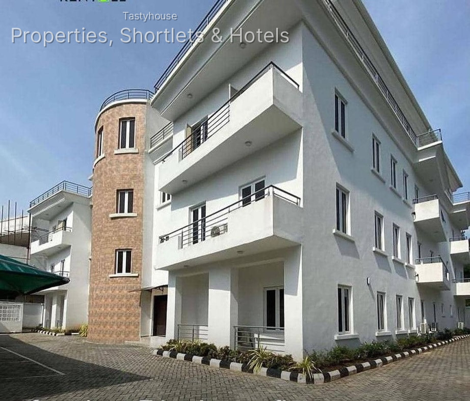 Furnished 3 Bed + BỌ