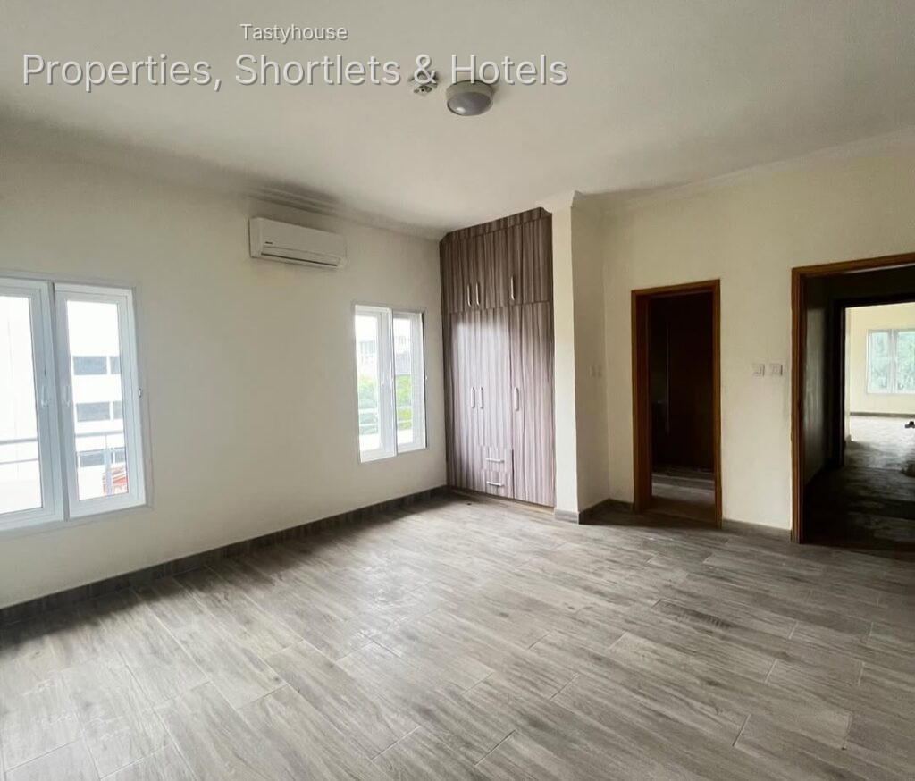 Furnished 3 Bed + BỌ