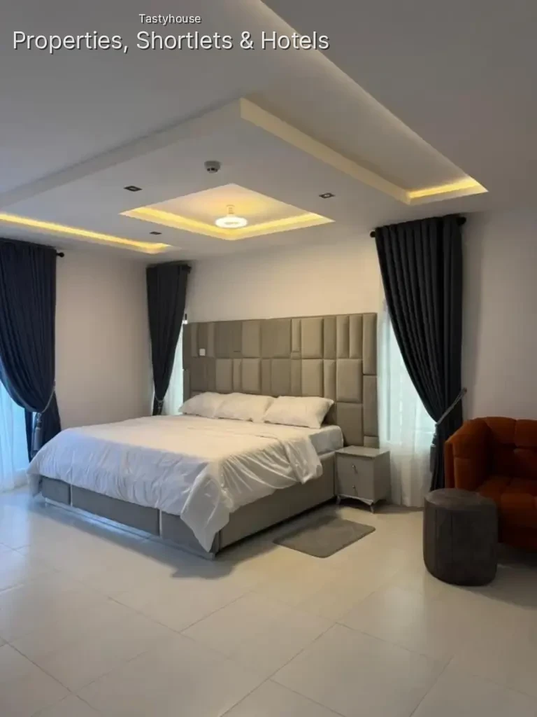 3 BEDROOM APARTMENT