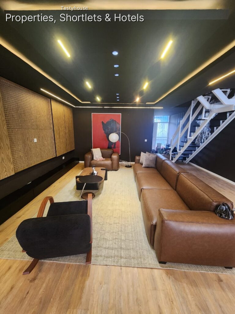 Fully furnished 3-bedroom apartment