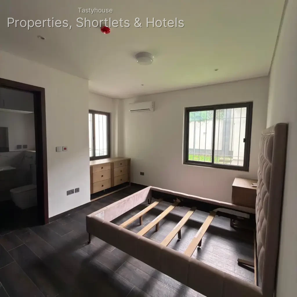 3 bedroom apartments + BỌ