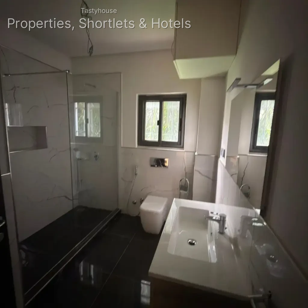 3 bedroom apartments + BỌ