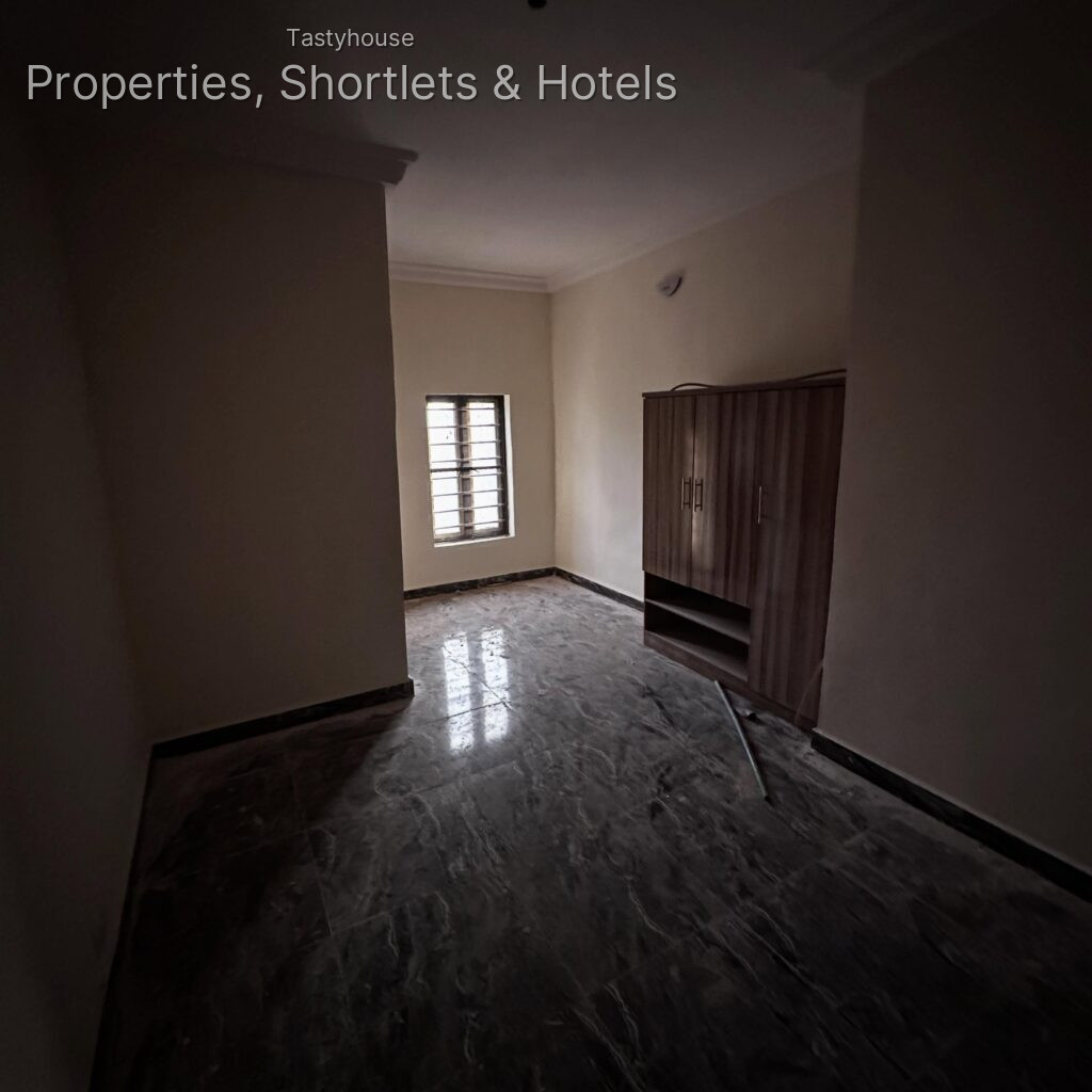 2 &3 Bedroom Flat