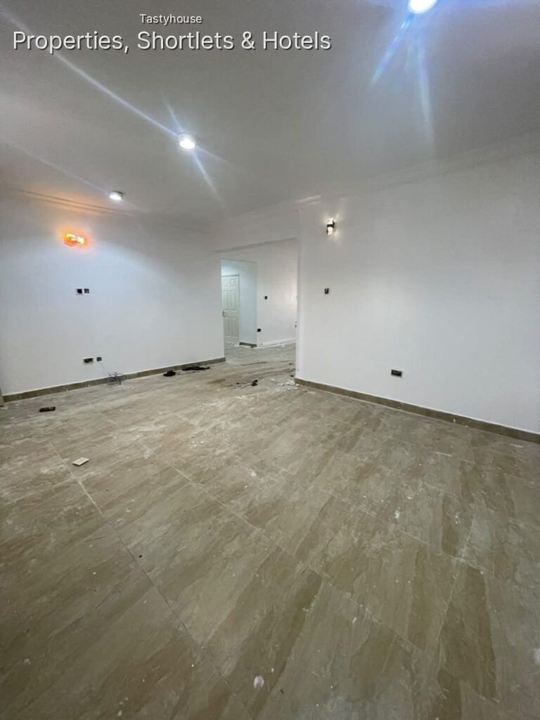 4 Bedroom Semi Detached Duplex