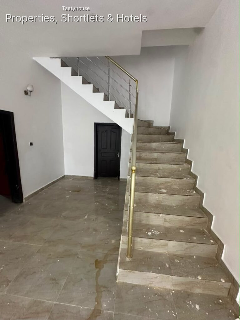 4 Bedroom Semi Detached Duplex