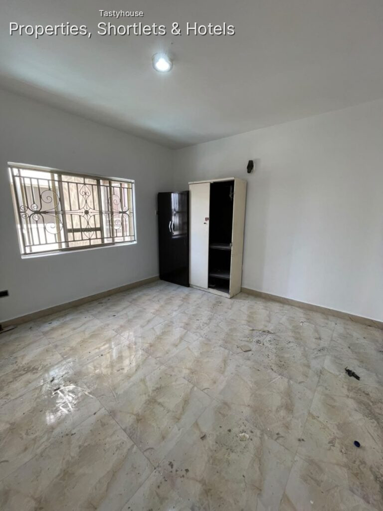 4 Bedroom Semi Detached Duplex