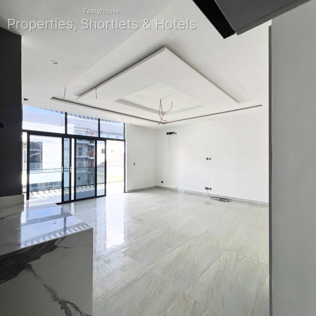Brand New 2 Bedroom Penthouse |