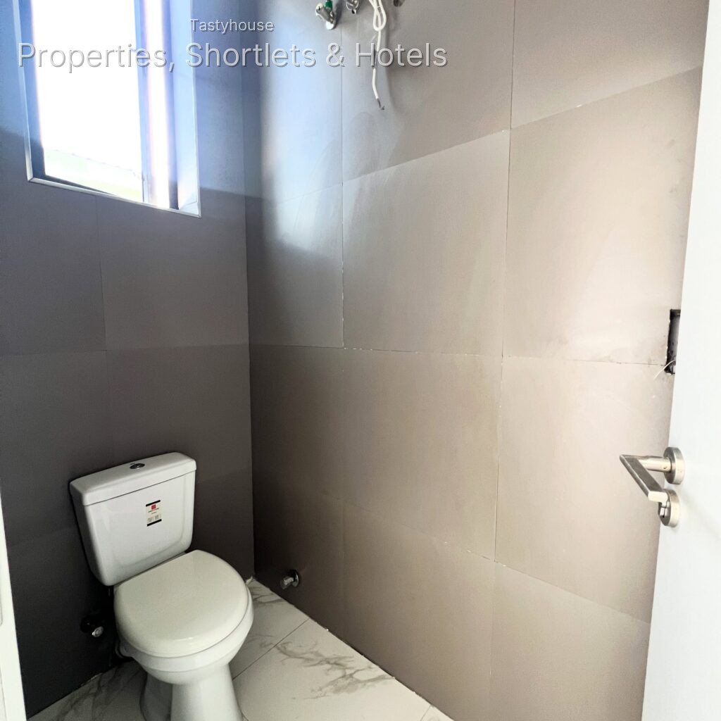 Brand New 2 Bedroom Penthouse |