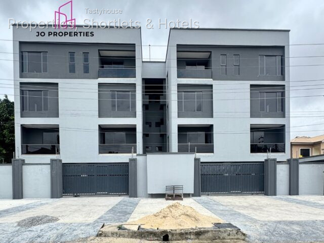2 APARTMENT MAISONETTE
