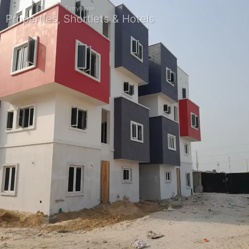 3 – Bedroom Apartment