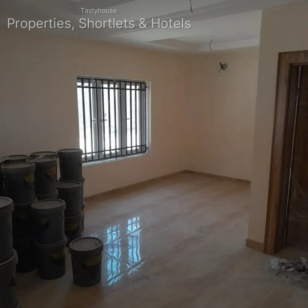 3 – Bedroom Apartment