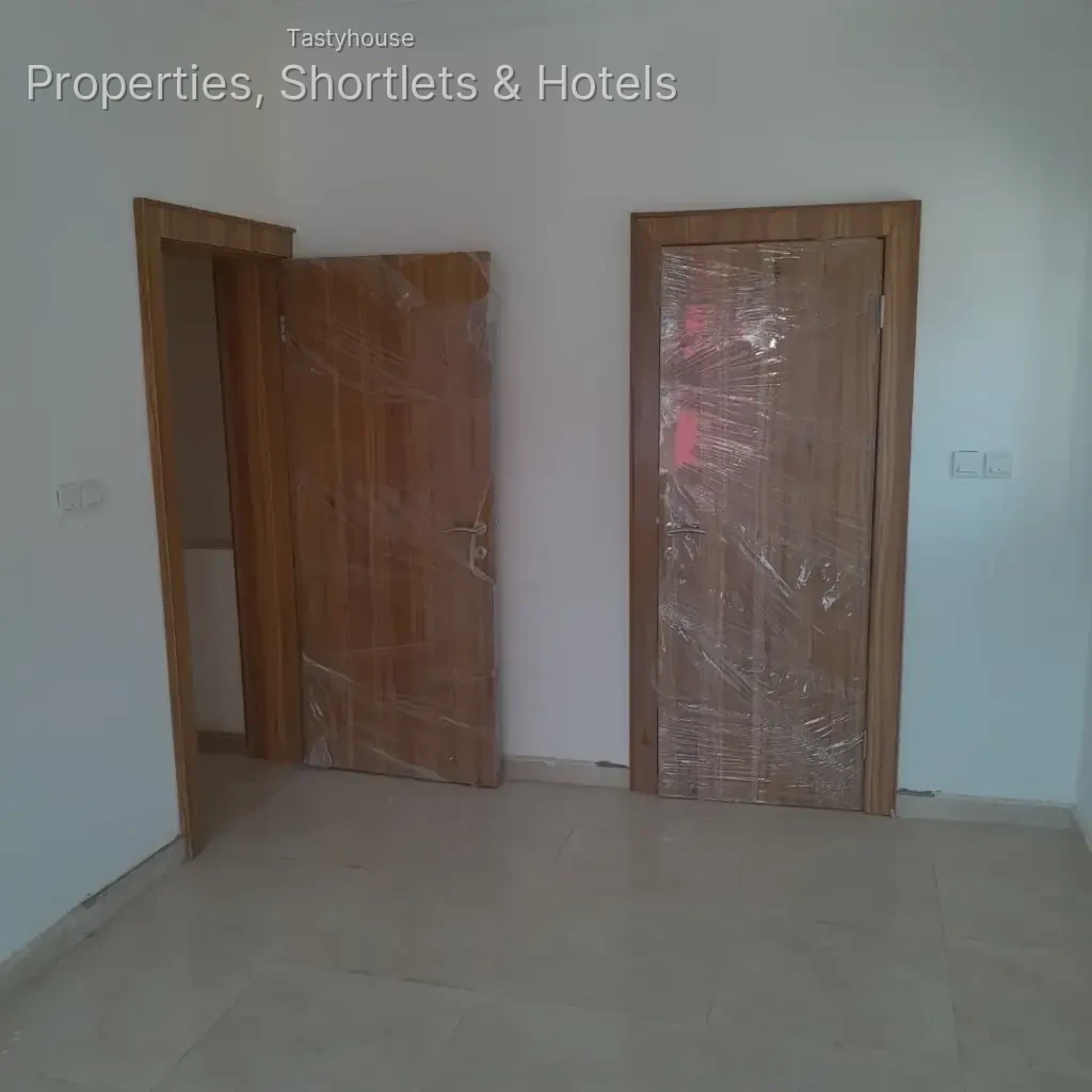 3 – Bedroom Apartment