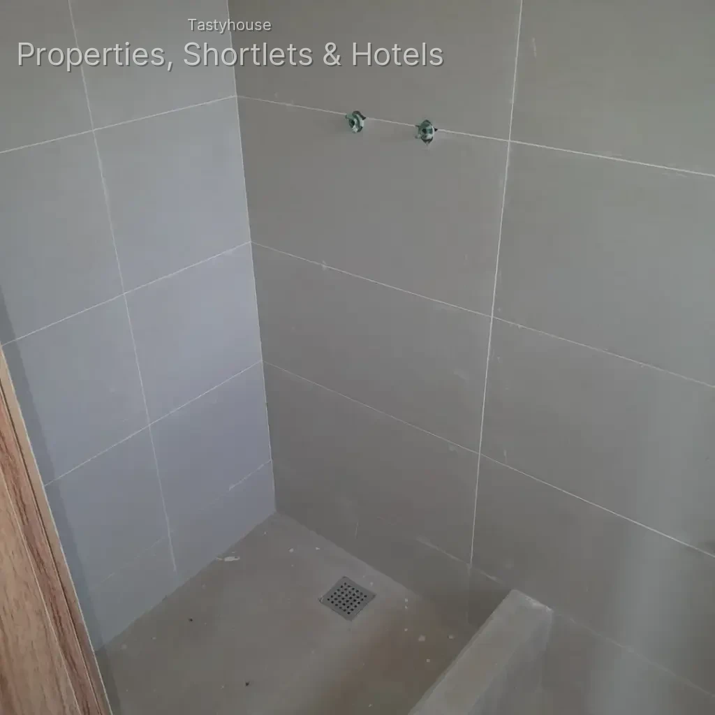 3 – Bedroom Apartment