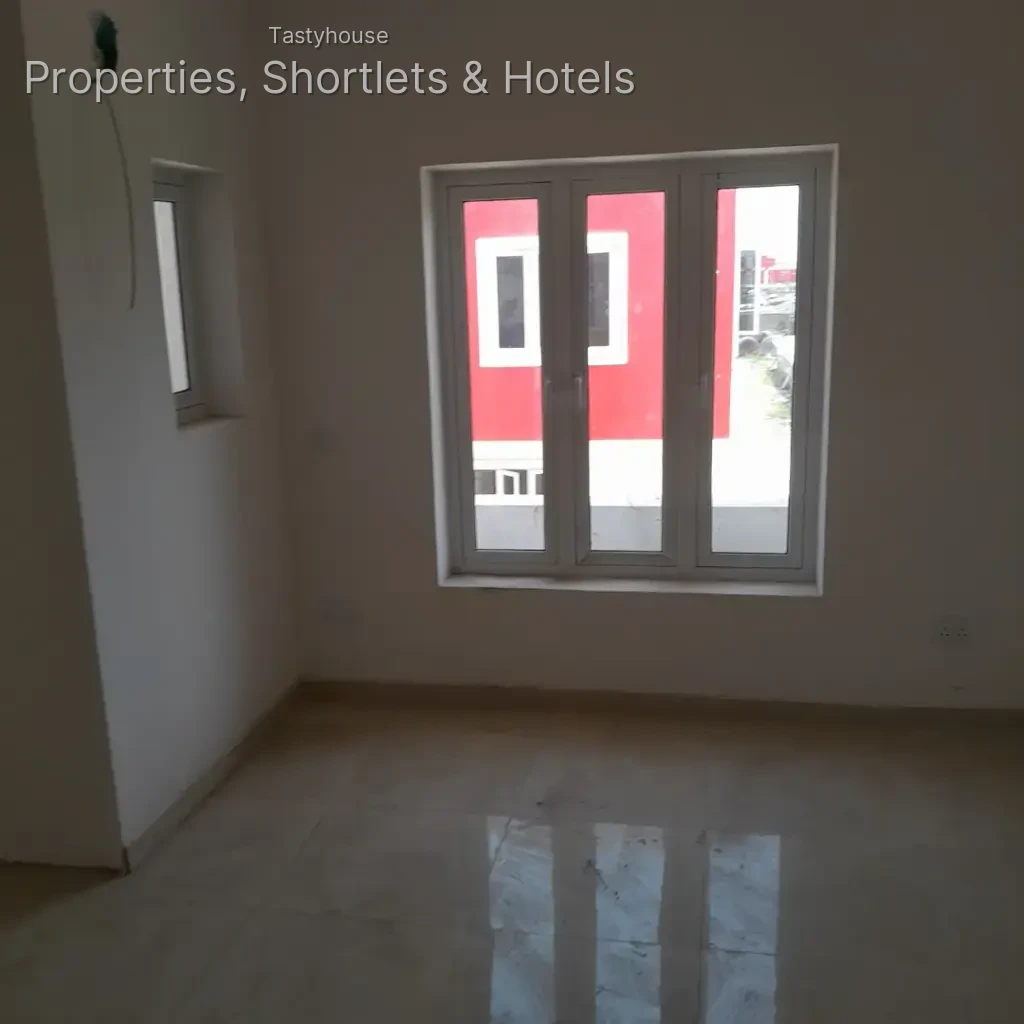 3 – Bedroom Apartment