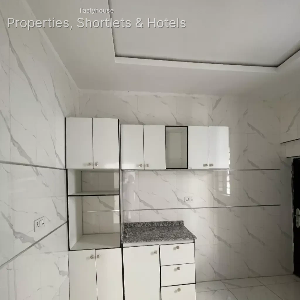 Spacious 3 bedroom terrace duplex