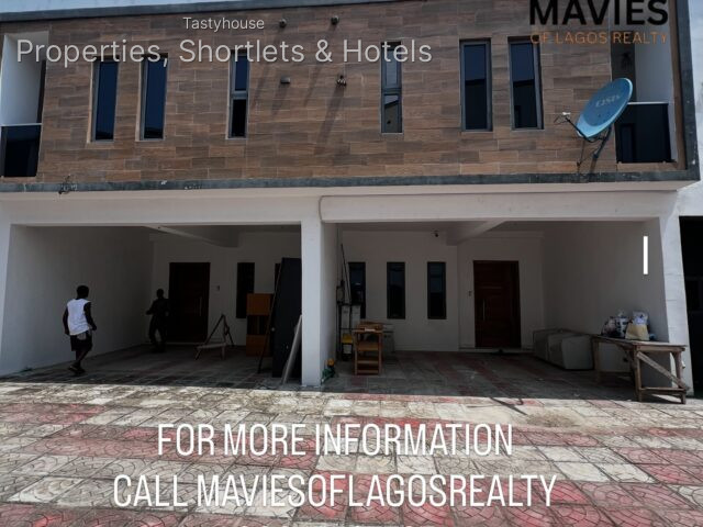 4-BEDROOM TERRACE DUPLEX