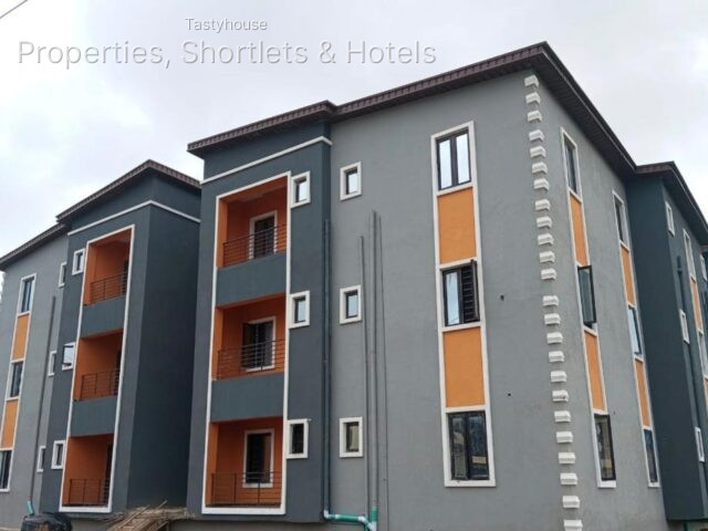 3-Bedroom Flat + BỌ