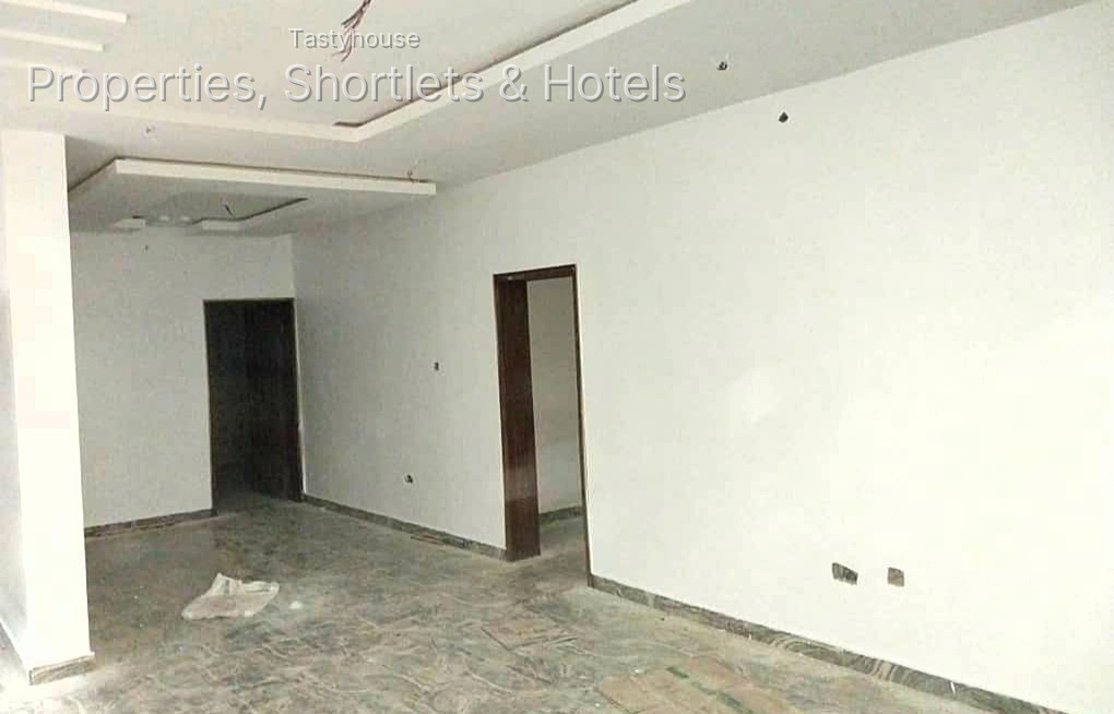 3-Bedroom Flat + BỌ