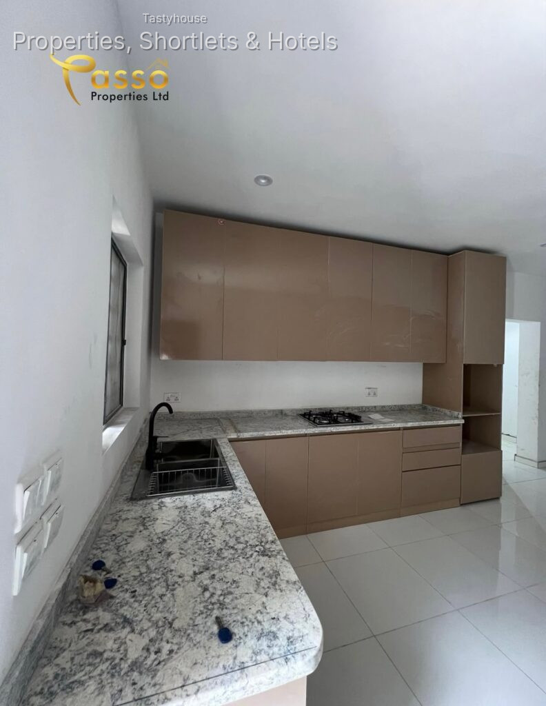 2 – BEDROOM APARTMENTS WITH BQ