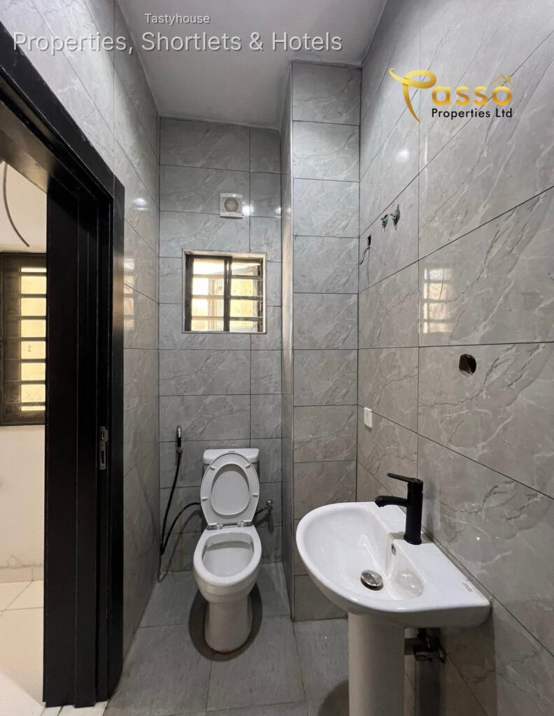 2 – BEDROOM APARTMENTS WITH BQ