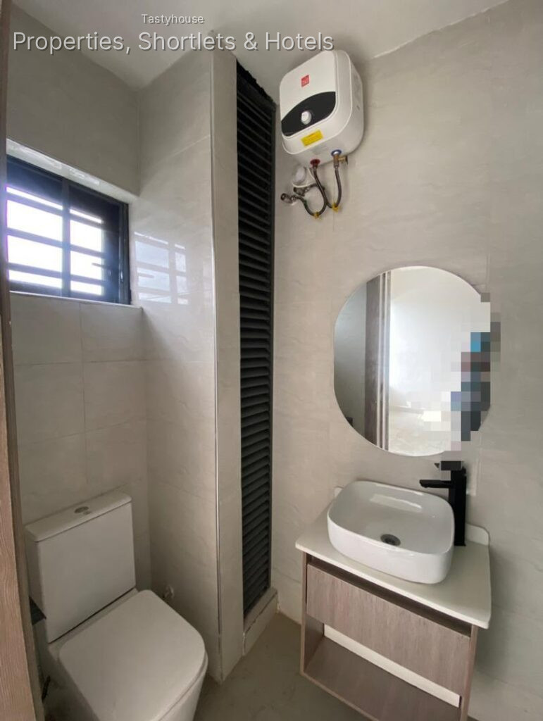 Luxury 3-BedroomApartment with BQ