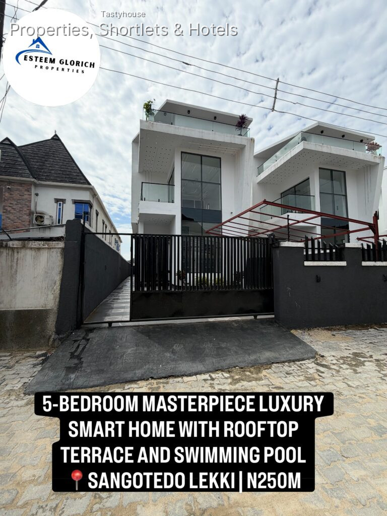 5-BEDROOM MASTERPIECE FULLY DETACHED LUXURY DUPLEX