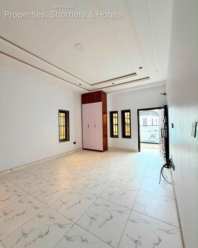NEWLY 4 BEDROOM SEMI DETACHED DUPLEX WITH BQ