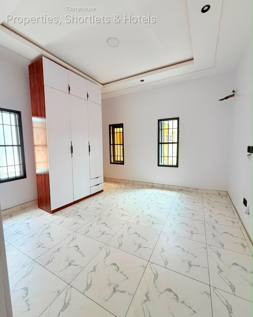 NEWLY 4 BEDROOM SEMI DETACHED DUPLEX WITH BQ