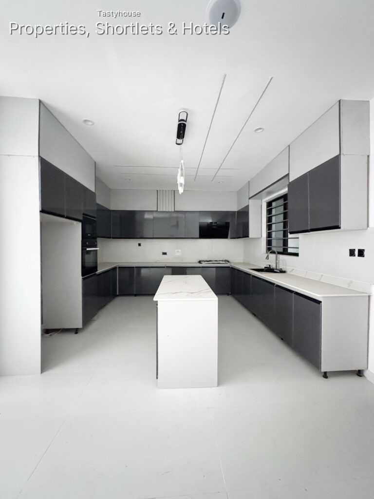NEWLY BUILT 4 BEDROOM TERRACE DUPLEX WITH A BQ