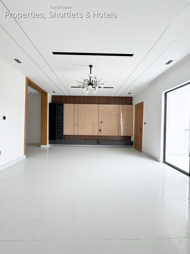 NEWLY BUILT 4 BEDROOM TERRACE DUPLEX WITH A BQ