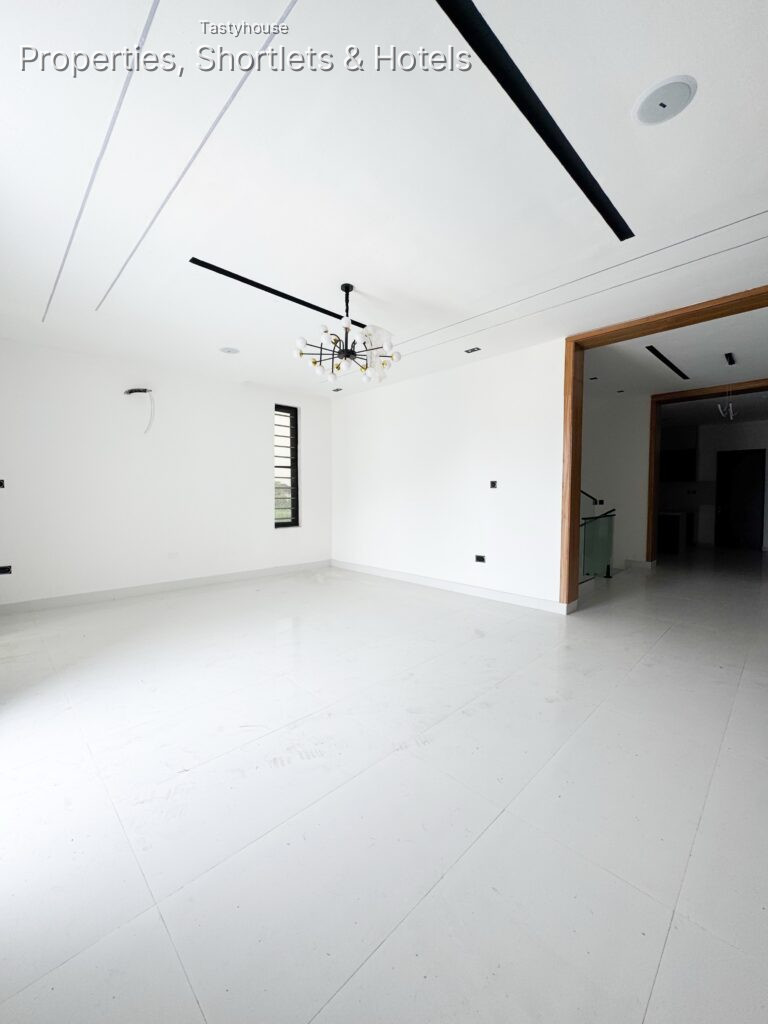NEWLY BUILT 4 BEDROOM TERRACE DUPLEX WITH A BQ