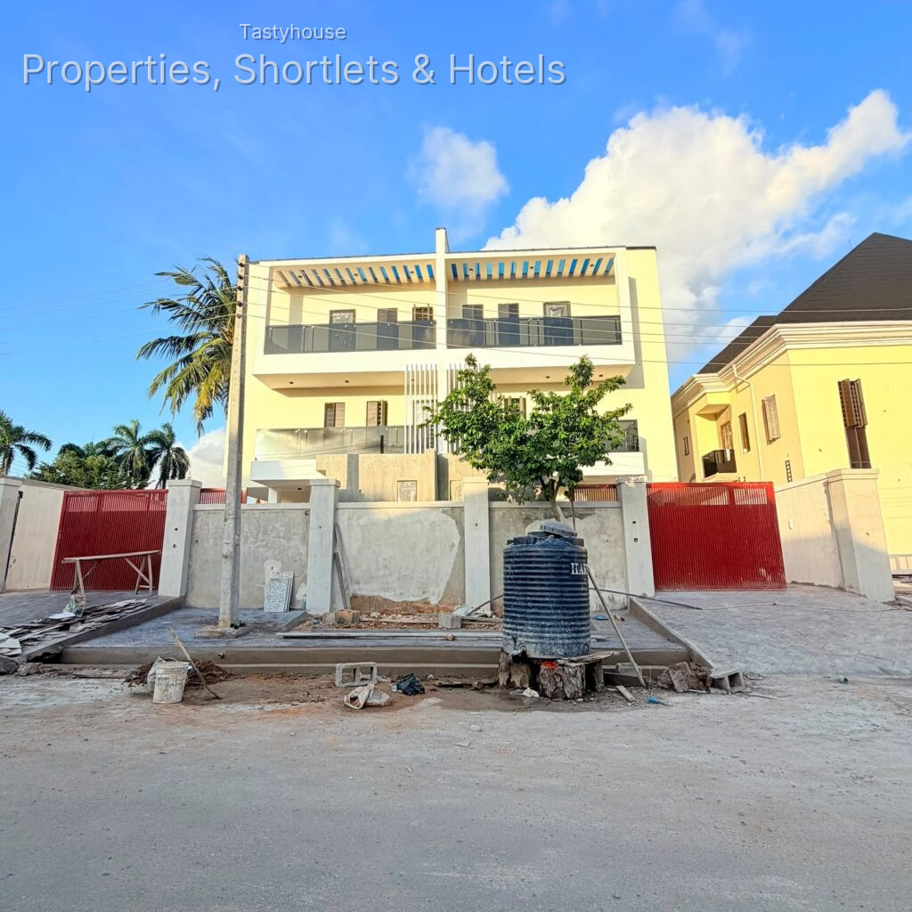 NEWLY BUILT 4 BEDROOM SEMI DETACHED DUPLEX WITH A ROOM BQ