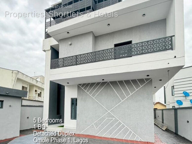 5 – Bedroom Detached Duplex with BQ,