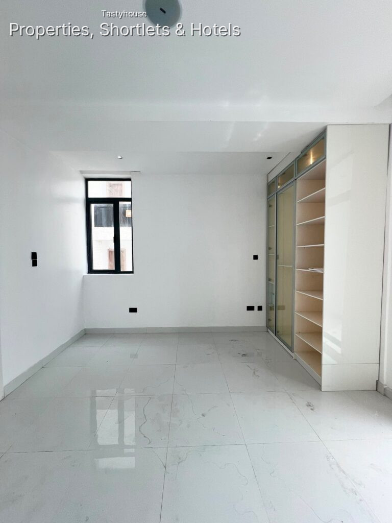 2-Bedroom Apartment