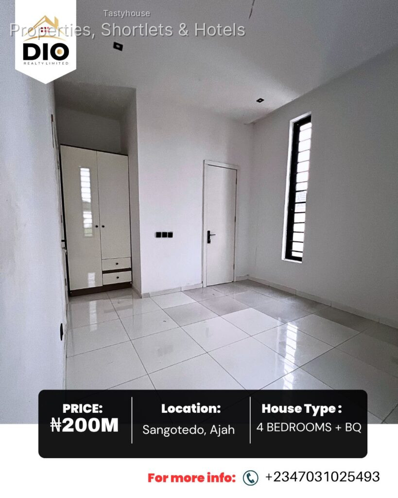 Spacious 4-Bedroom Fully Detached Duplex