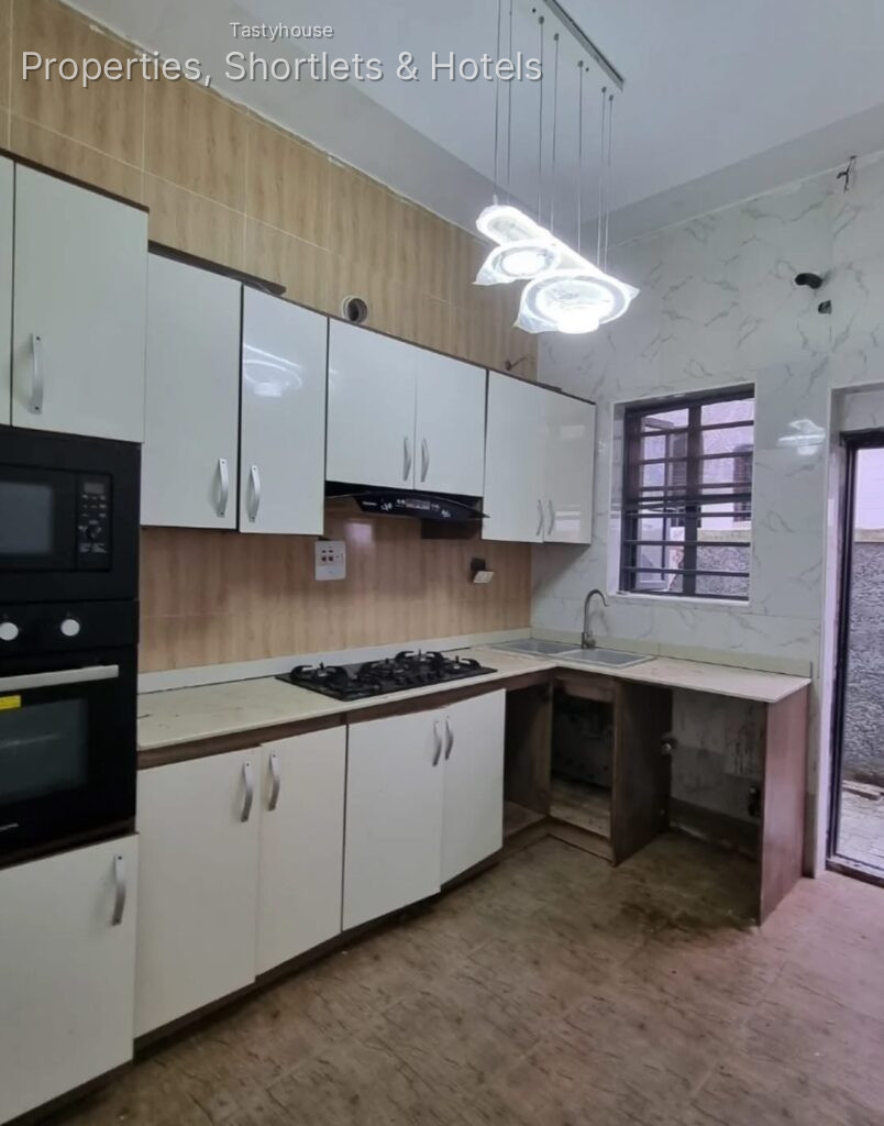 4-Bedroom Terrace Duplex