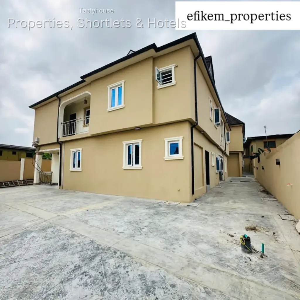 NICELY 1/2/3 BEDROOM APARTMENT