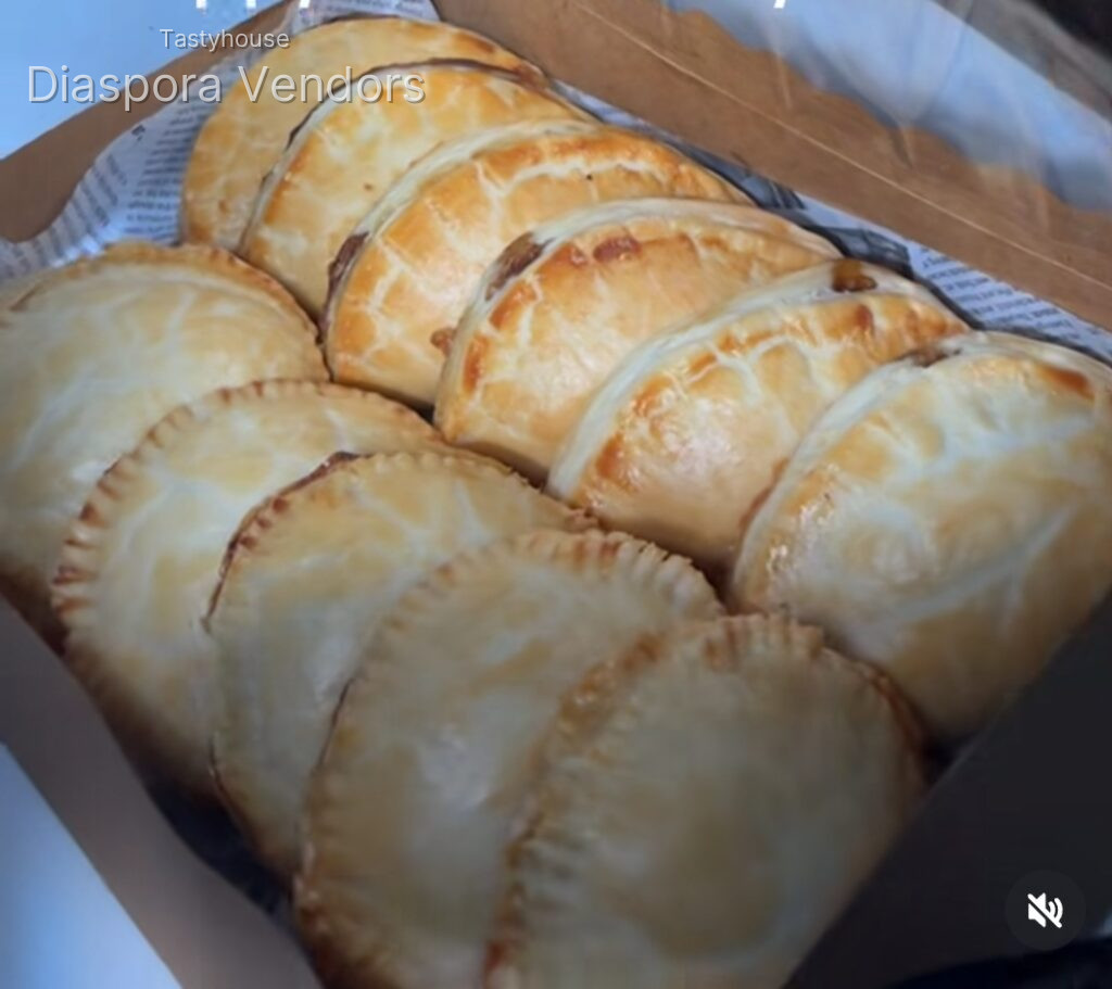 12 PCs Meat Pie