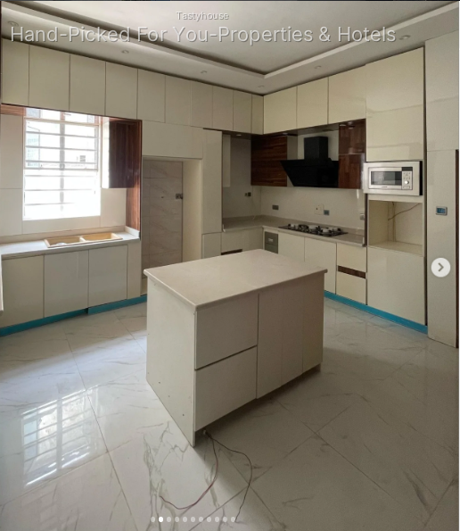 5-Bedroom Fully Detached Duplex with BQ