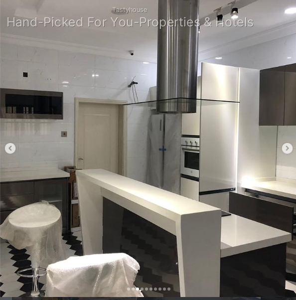 New 4-Bedroom Detached House with BQ, Pool & Cinema