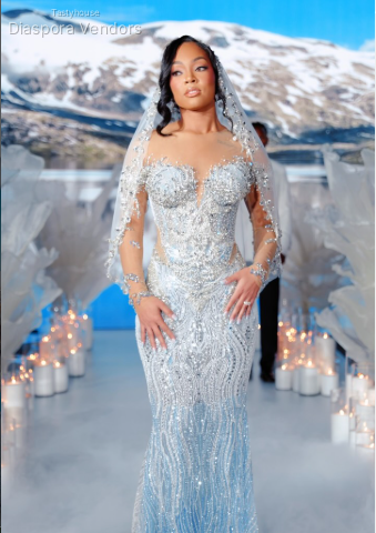 aid Gown